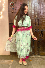 Load image into Gallery viewer, The Tulip Draped Kurta