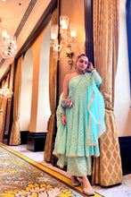 Load image into Gallery viewer, The Bhakti Kurta Set