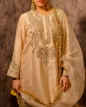 Load image into Gallery viewer, The Leona Kurta Set
