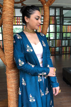 Load image into Gallery viewer, The Teal Peonies Cape Set
