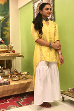 Load image into Gallery viewer, The Vines Kurta And Sharara
