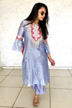Load image into Gallery viewer, The Blooming Kurta

