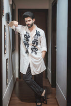 Load image into Gallery viewer, The Noir et Blanc Kurta and Pants

