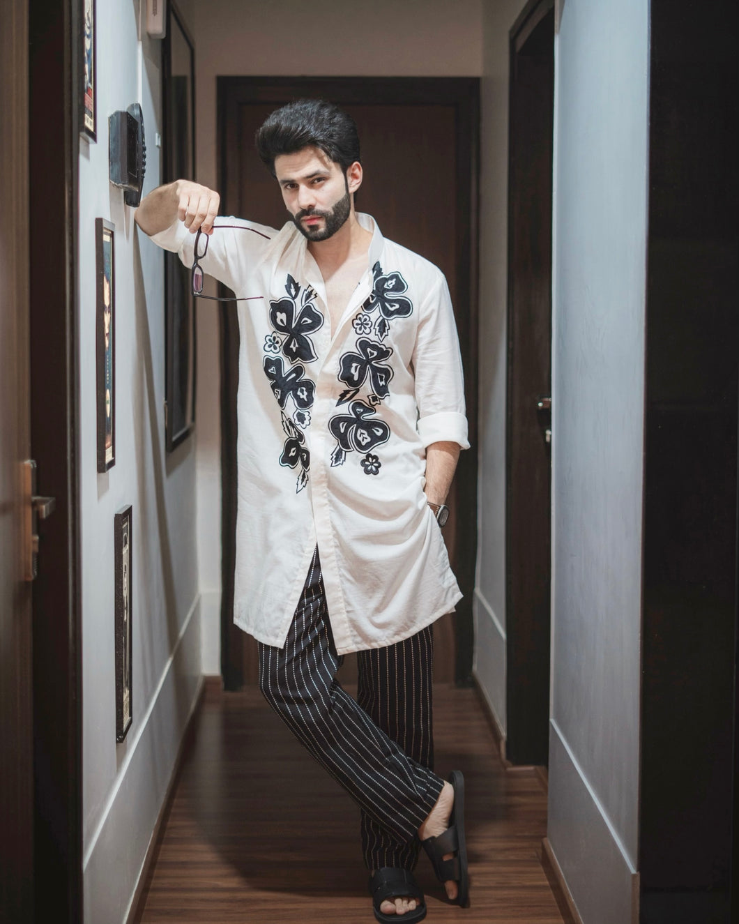 The Noir et Blanc Kurta and Pants