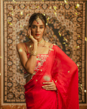 Load image into Gallery viewer, The Robin Saree Set
