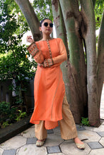 Load image into Gallery viewer, The Daisy Kurta
