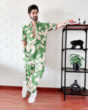 Load image into Gallery viewer, The Jardin Kurta and Cargo
