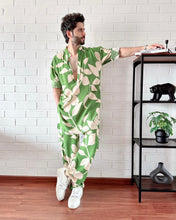 Load image into Gallery viewer, The Jardin Kurta and Cargo
