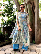 Load image into Gallery viewer, The Saree-Drape Kurta
