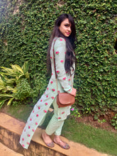 Load image into Gallery viewer, The Floral Butti Kurta
