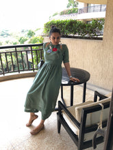 Load image into Gallery viewer, The Moss Green Kurta
