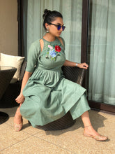 Load image into Gallery viewer, The Moss Green Kurta

