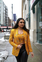 Load image into Gallery viewer, The Roses Blazer And Bustier
